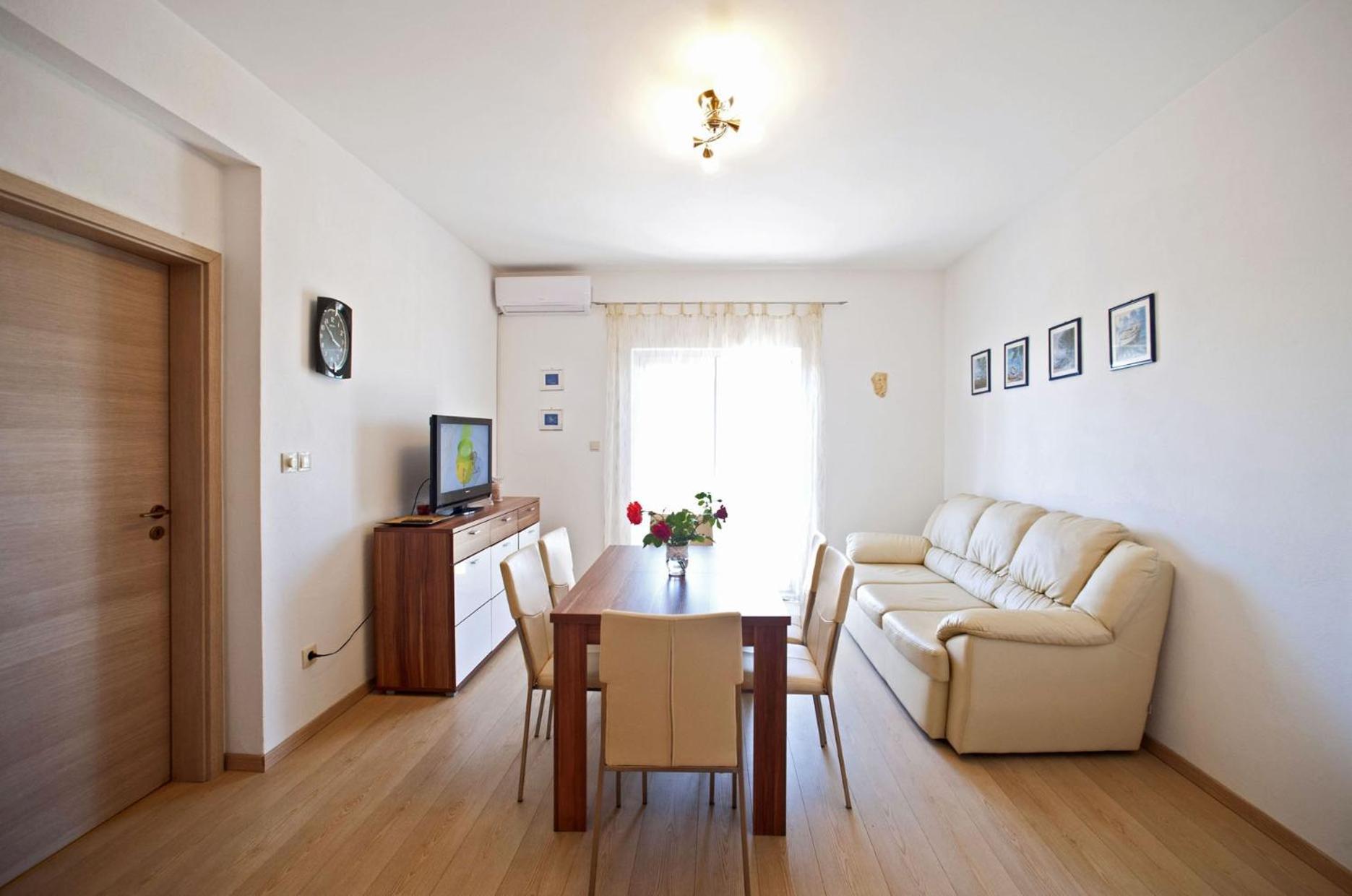 Apartments With A Parking Space Gornje Selo, Solta - 15545 Grohote Cameră foto