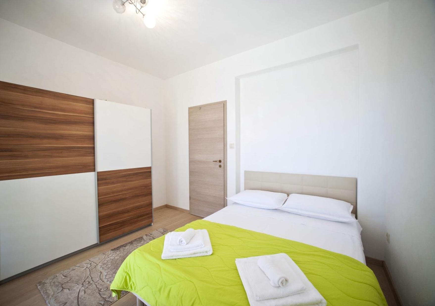 Apartments With A Parking Space Gornje Selo, Solta - 15545 Grohote Cameră foto